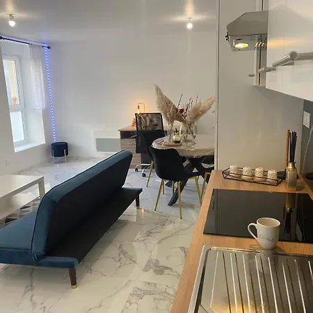 Le Cosy Elegant Apartment
