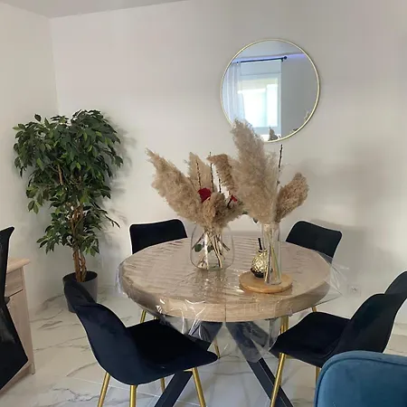 Le Cosy Elegant Roanne